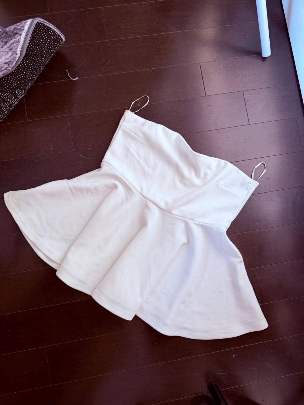 H&M White A-Line Flared Skirt